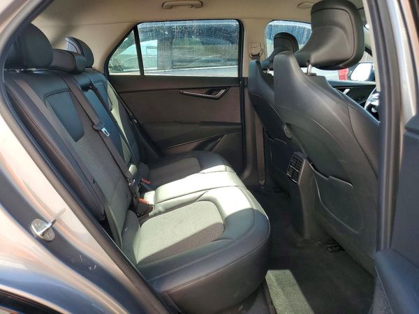 2023 KIA NIRO Wind
