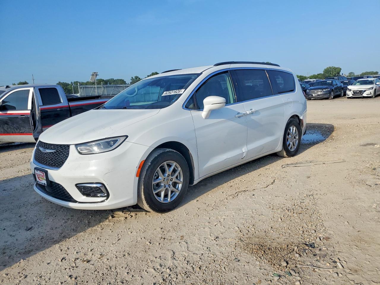 2022 CHRYSLER PACIFICA
