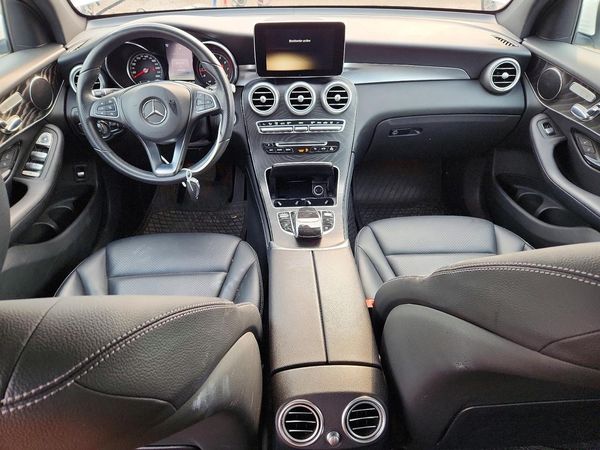2018 MERCEDES-BENZ GLC GLC 300-4M