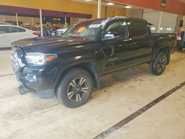 2016 TOYOTA TACOMA