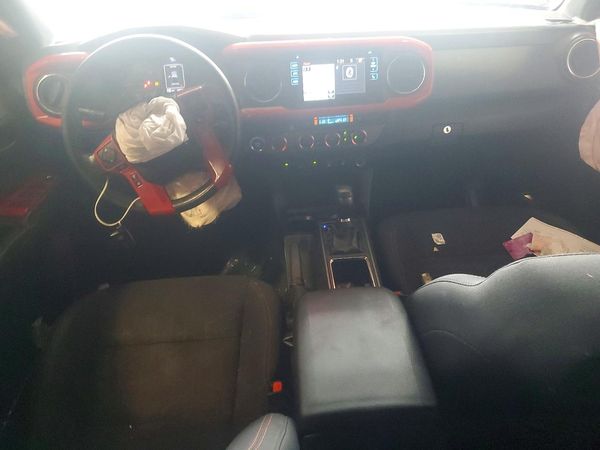 2016 TOYOTA TACOMA