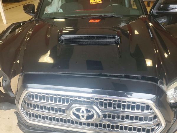 2016 TOYOTA TACOMA