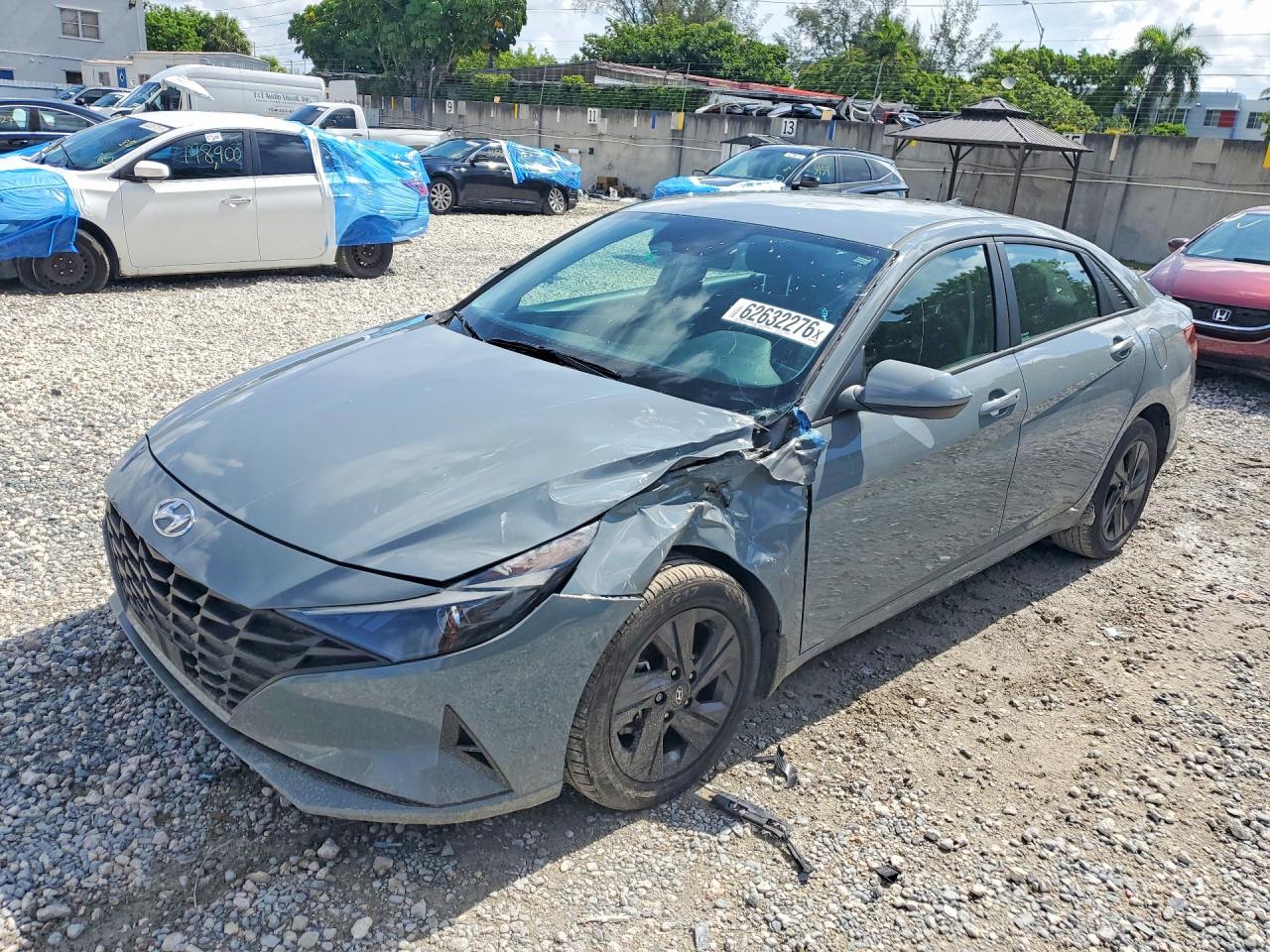 2022 HYUNDAI ELANTRA
