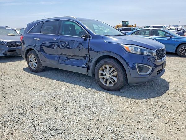 2018 KIA SORENTO L, LX