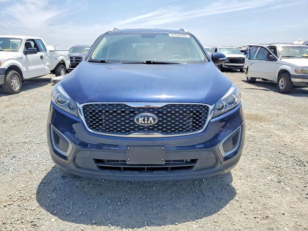 2018 KIA SORENTO L, LX