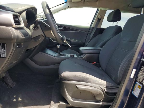 2018 KIA SORENTO L, LX