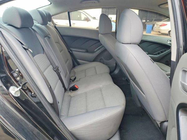 2017 KIA FORTE LX Popular, S