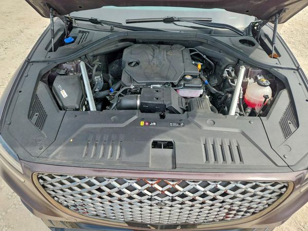2023 GENESIS GV70