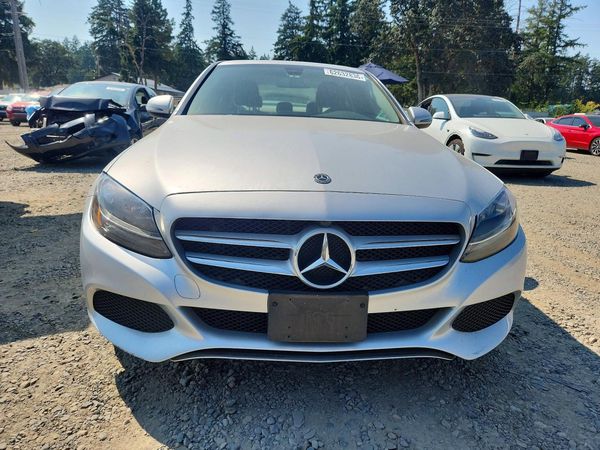 2018 MERCEDES-BENZ C C300
