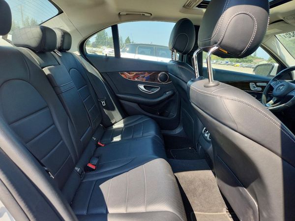 2018 MERCEDES-BENZ C C300