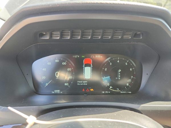 2016 VOLVO XC90 SV42 Momentum