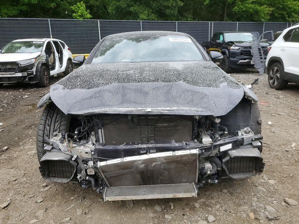 2019 MERCEDES-BENZ AMG GT