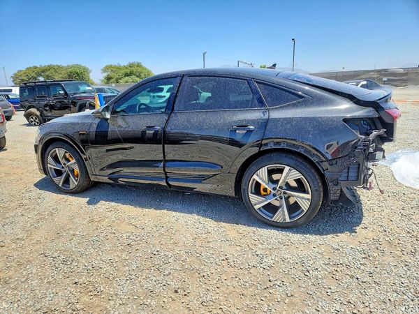 2022 AUDI E-TRON