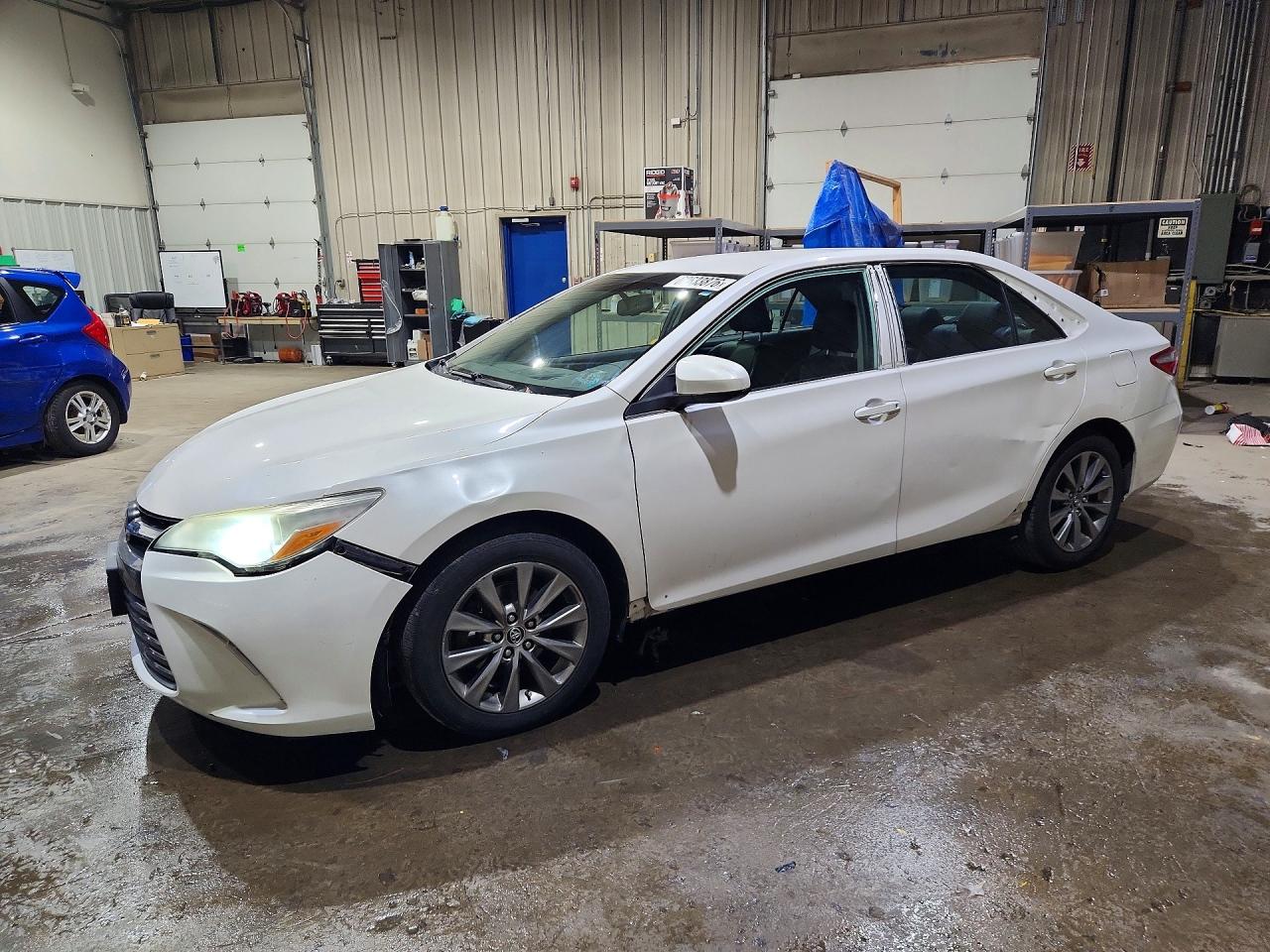 2015 TOYOTA CAMRY Hybrid