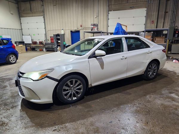 2015 TOYOTA CAMRY Hybrid