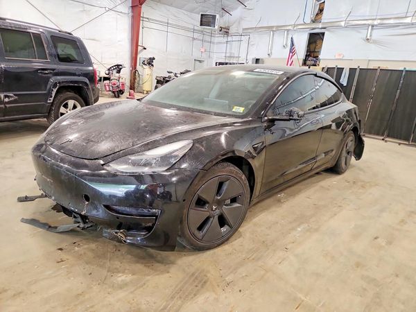 2021 TESLA MODEL 3