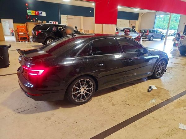 2017 AUDI A4