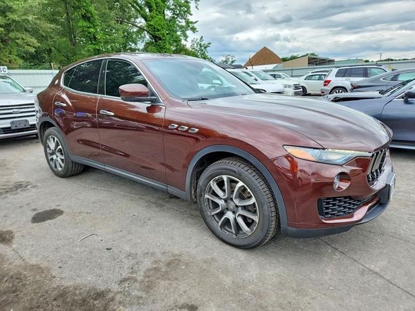 2017 MASERATI LEVANTE