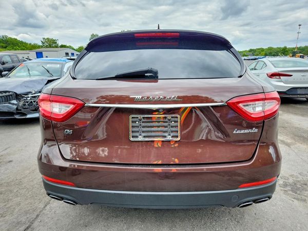 2017 MASERATI LEVANTE