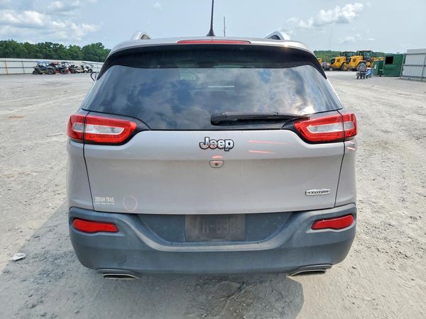 2018 JEEP CHEROKEE LATITUDE FWD