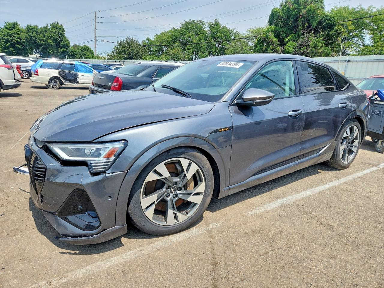 2022 AUDI E-TRON