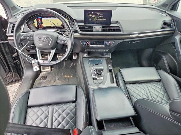 2018 AUDI SQ5 quattro Prestige