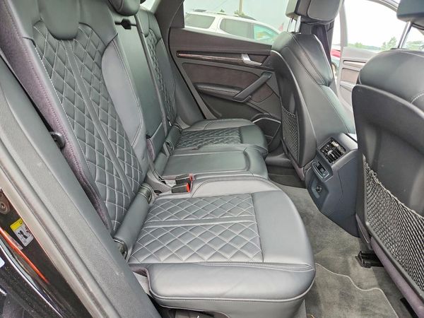 2018 AUDI SQ5 quattro Prestige