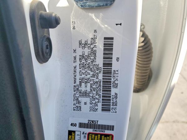 2013 TOYOTA TUNDRA SR5