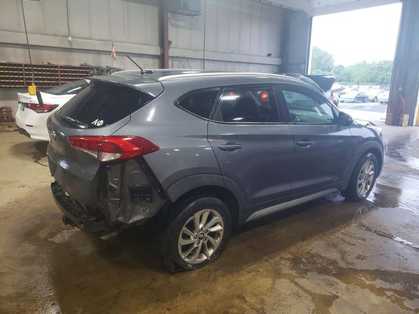 2017 HYUNDAI TUCSON