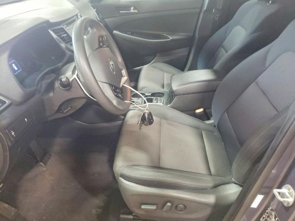 2017 HYUNDAI TUCSON