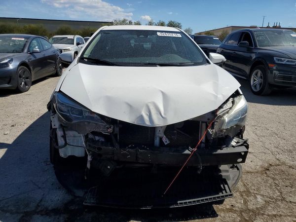 2019 TOYOTA COROLLA