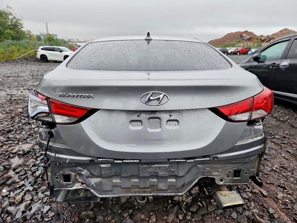 2015 HYUNDAI ELANTRA