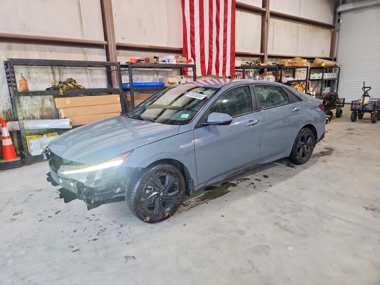 2022 HYUNDAI ELANTRA SEL