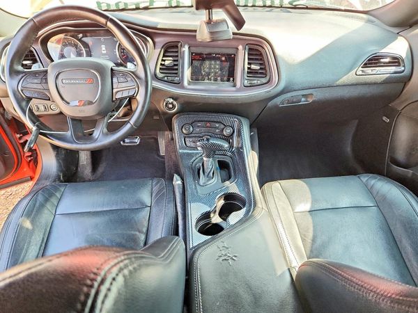 2017 DODGE CHALLENGER