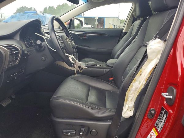 2015 LEXUS NX 200t Luxury