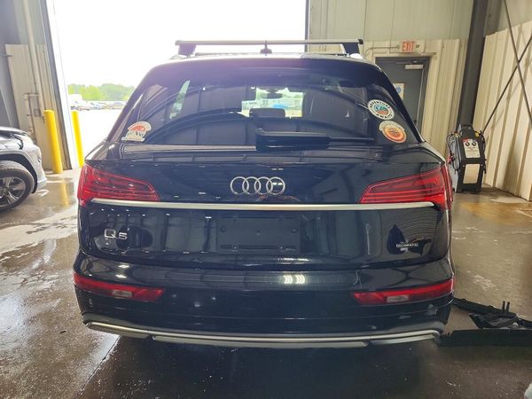 2021 AUDI Q5