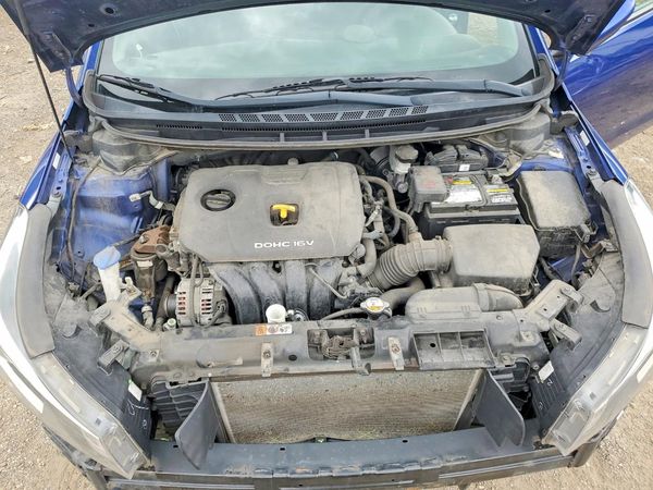 2017 KIA FORTE LX Base