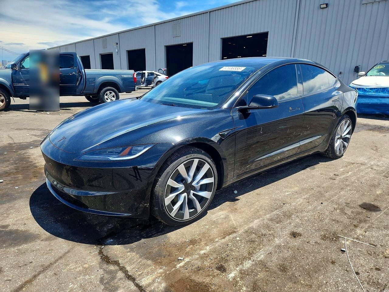 2026 TESLA MODEL 3
