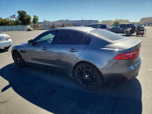 2017 JAGUAR XE Prestige