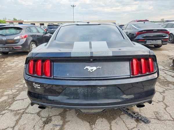 2017 FORD MUSTANG I4 Coupe