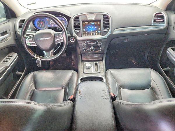 2018 CHRYSLER 300