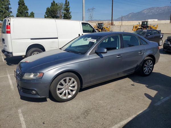 2012 AUDI A4 quattro Premium
