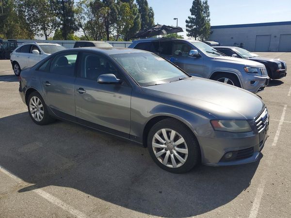 2012 AUDI A4 quattro Premium