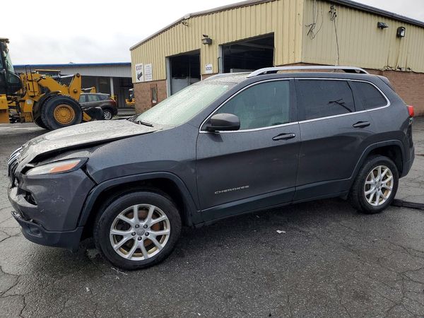 2016 JEEP CHEROKEE LATITUDE 4X4