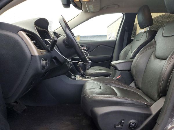 2016 JEEP CHEROKEE LATITUDE 4X4