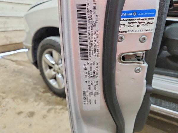 2017 RAM 1500 SLT