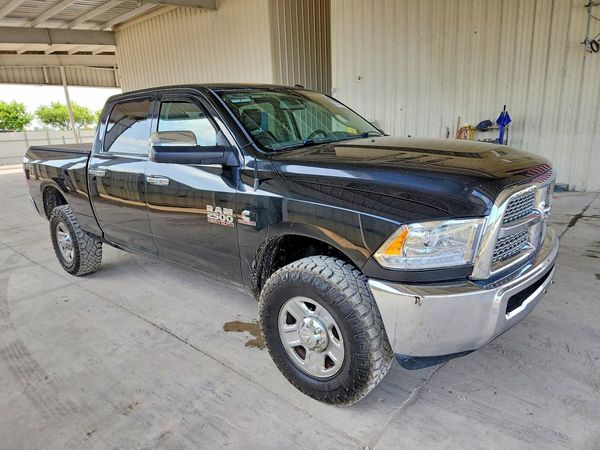 2015 RAM 2500 SLT