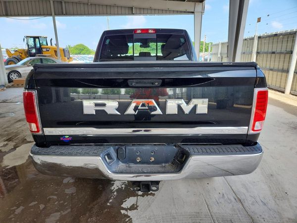 2015 RAM 2500 SLT