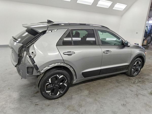 2024 KIA NIRO Wind