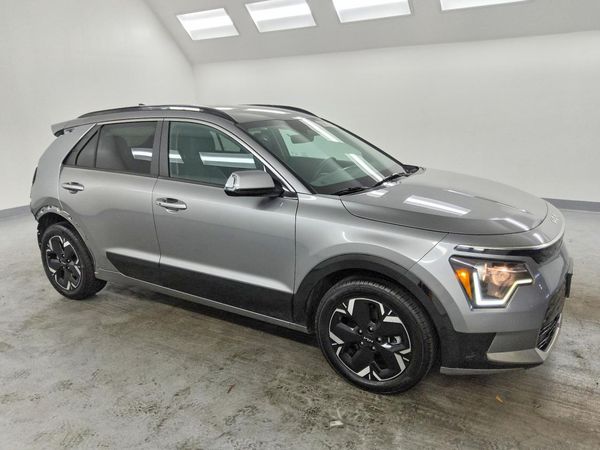 2024 KIA NIRO Wind